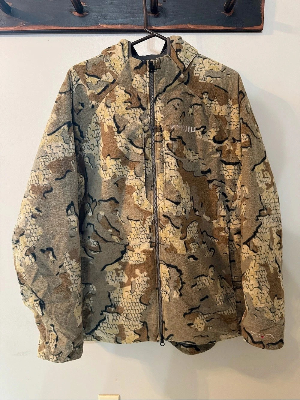 KUIU Proximity Hooded Insulated Jacket | Size XL | Valo Camo